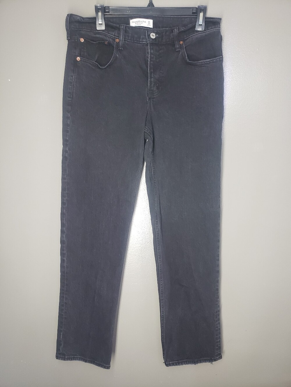 Abercrombie & Fitch Womens The 90s Straight Mid Rise Jean Size 30/10R Black 2024